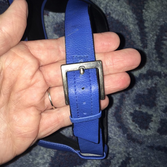 CLOSET CLOSING! 8.5 Charles David stilettos blue - Picture 7 of 8